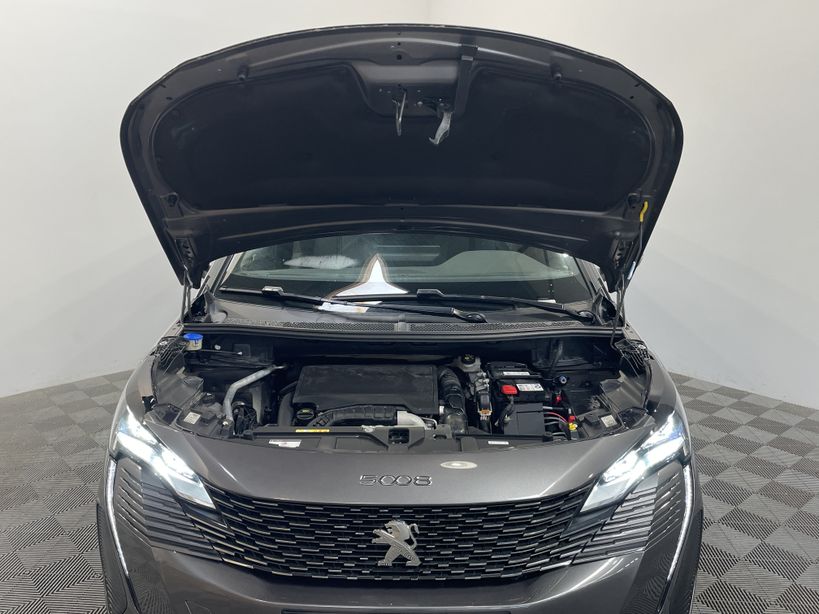 PEUGEOT 5008 2023 - Photo n°5