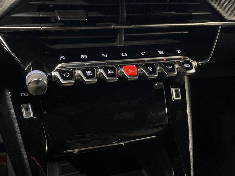 PEUGEOT 2008 2023 - Photo n°18