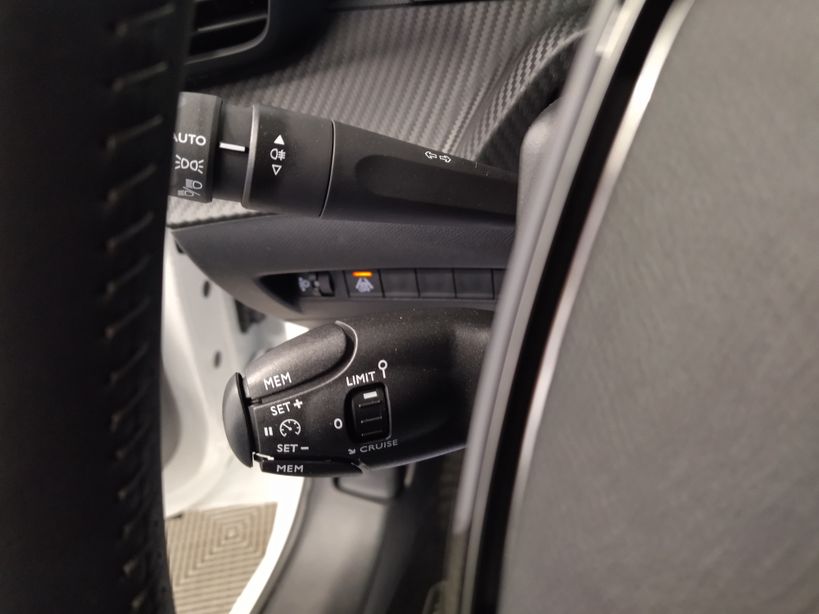 PEUGEOT 208 2022 - Photo n°29
