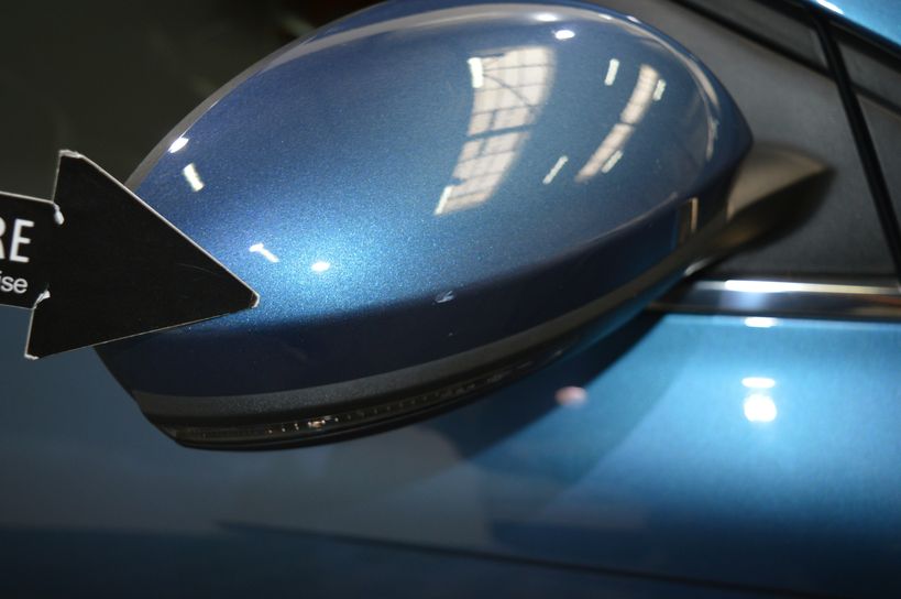 RENAULT MEGANE IV BERLINE 2018 - Photo n°4