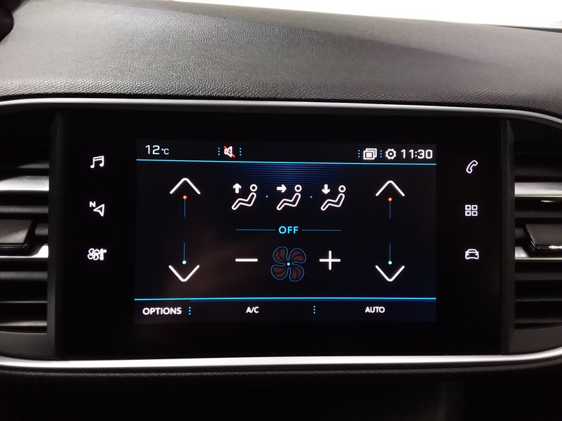 PEUGEOT 308 2019 - Photo n°19