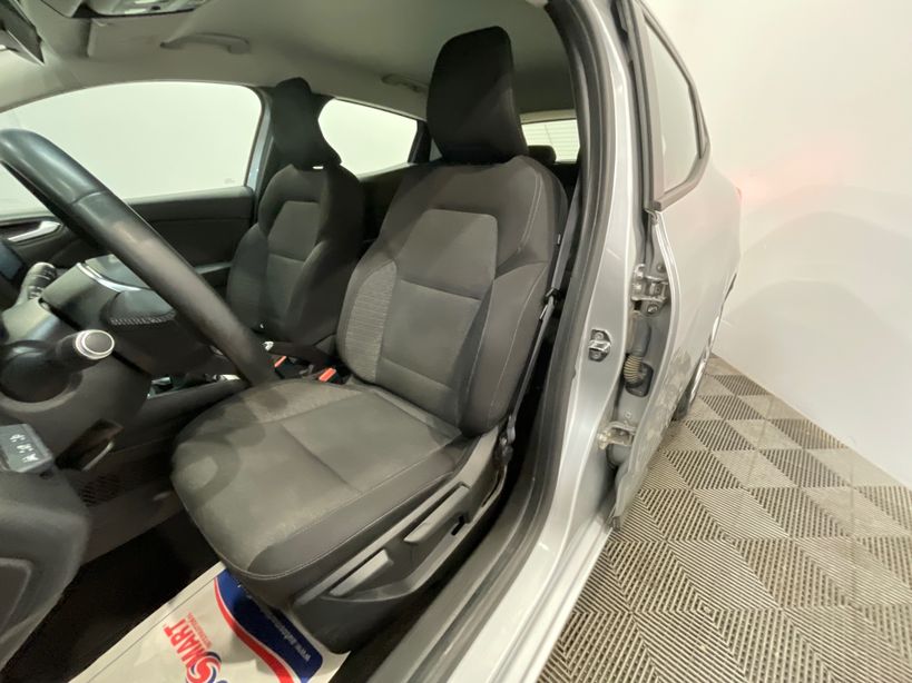 RENAULT CLIO V 2021 - Photo n°9