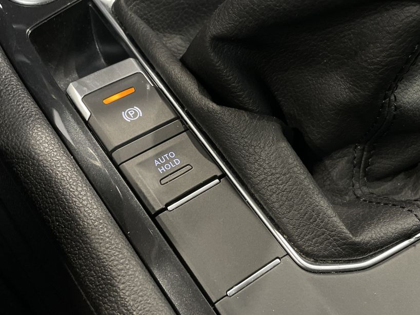 VOLKSWAGEN TIGUAN BUSINESS 2020 - Photo n°22