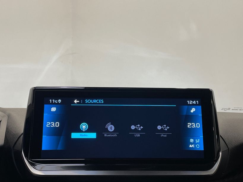 PEUGEOT 2008 2023 - Photo n°14