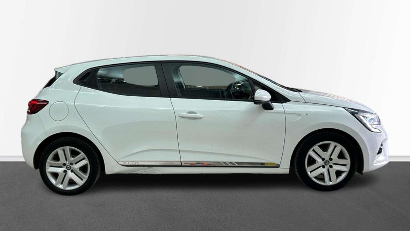 RENAULT CLIO V 2020 - Photo n°10
