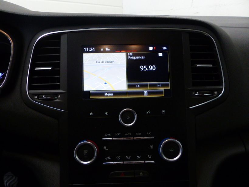 RENAULT MEGANE IV 2016 - Photo n°19