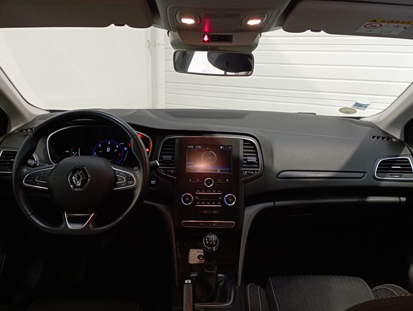 RENAULT MEGANE IV BERLINE BUSINESS 2020 - Photo n°14