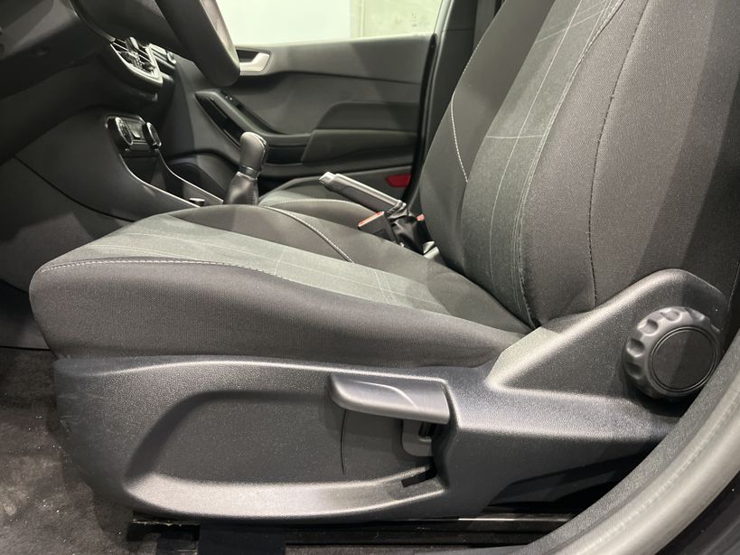 FORD FIESTA 2020 - Photo n°35