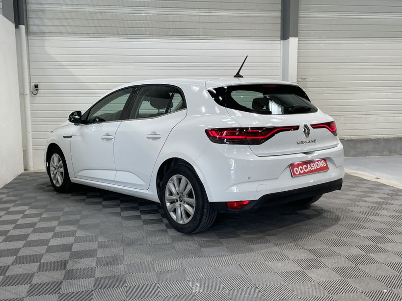 RENAULT MEGANE IV BERLINE 2021 - Photo n°7