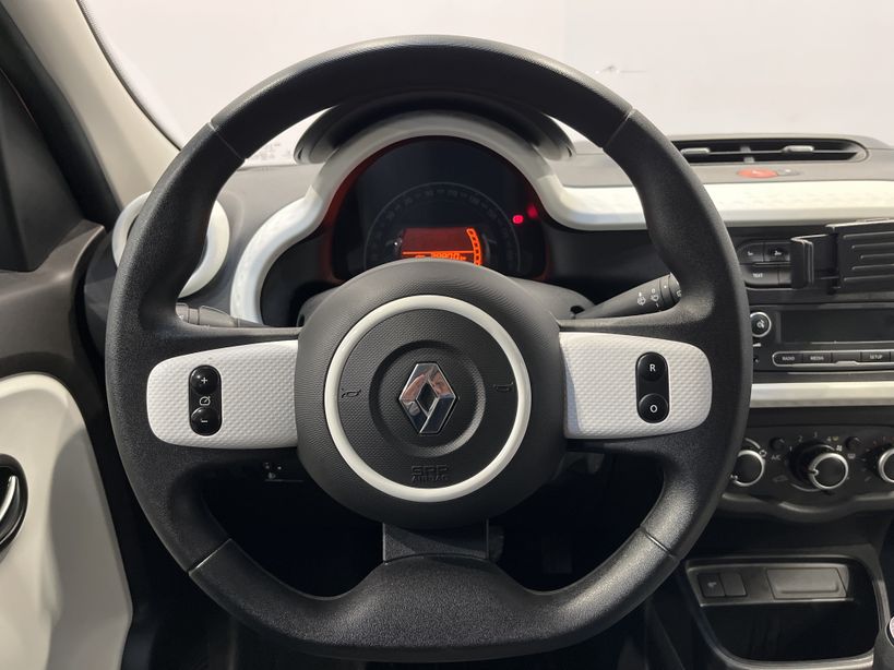 RENAULT TWINGO III 2021 - Photo n°11