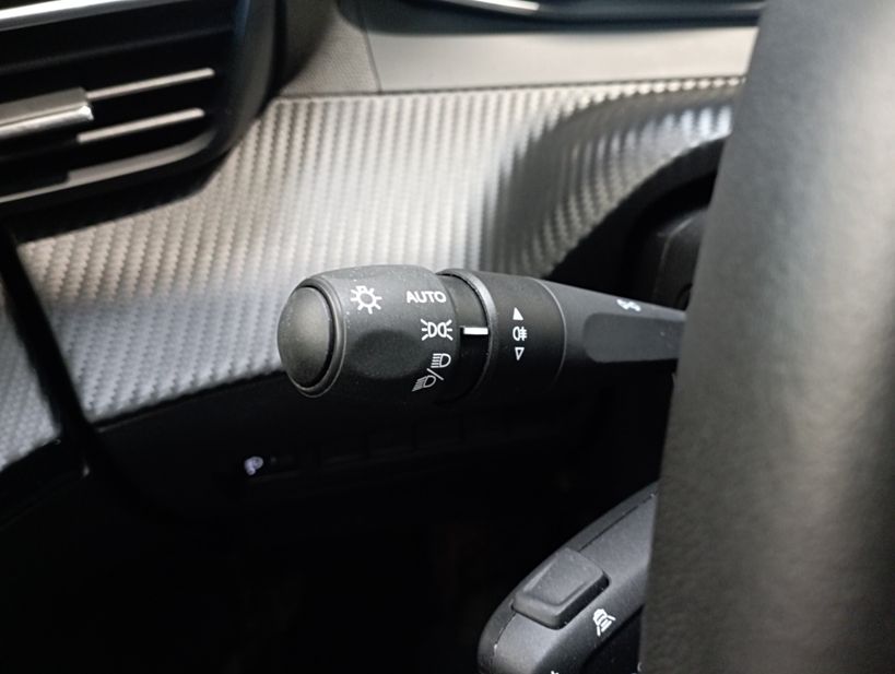 PEUGEOT 2008 2024 - Photo n°33