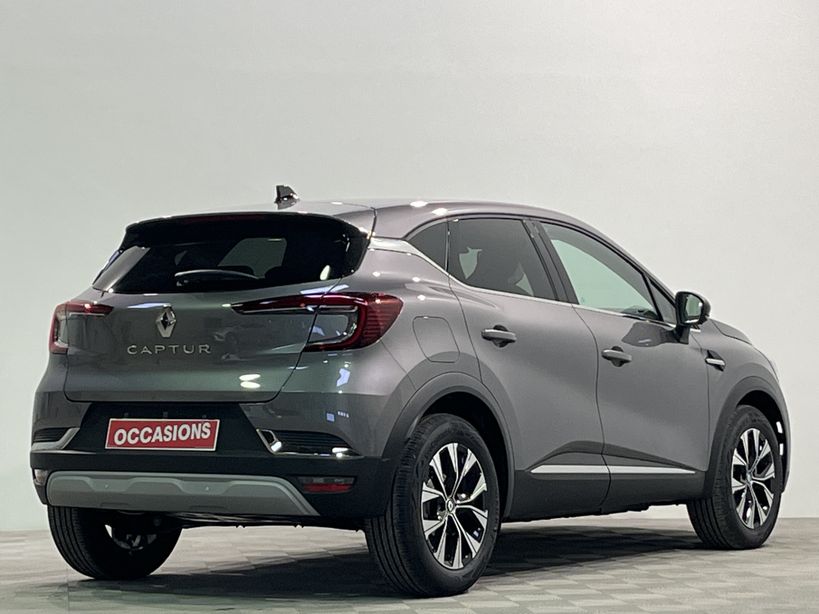 RENAULT CAPTUR 2023 - Photo n°3