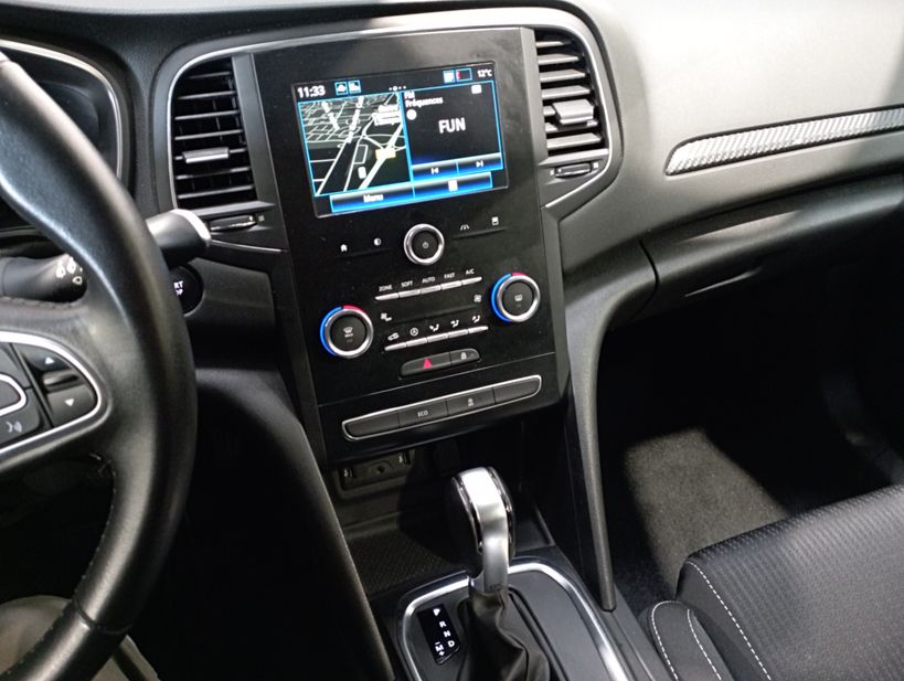 RENAULT MEGANE IV ESTATE BUSINESS 2019 - Photo n°16