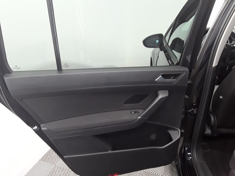 VOLKSWAGEN TOURAN 2016 - Photo n°11