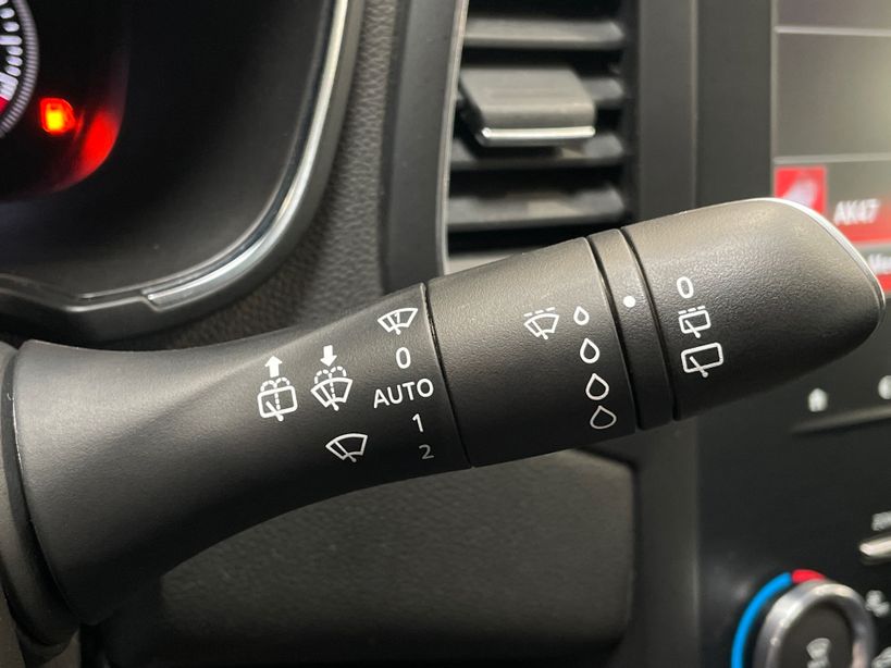 RENAULT MEGANE IV ESTATE BUSINESS 2021 - Photo n°30