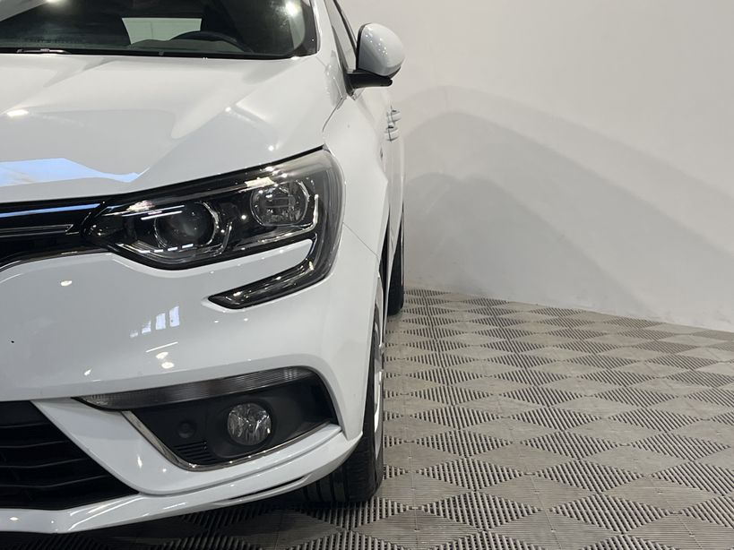 RENAULT MEGANE IV BERLINE BUSINESS 2019 - Photo n°7