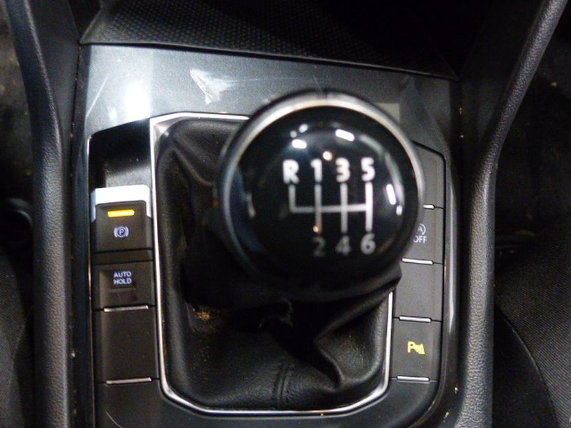 VOLKSWAGEN TIGUAN 2018 - Photo n°24
