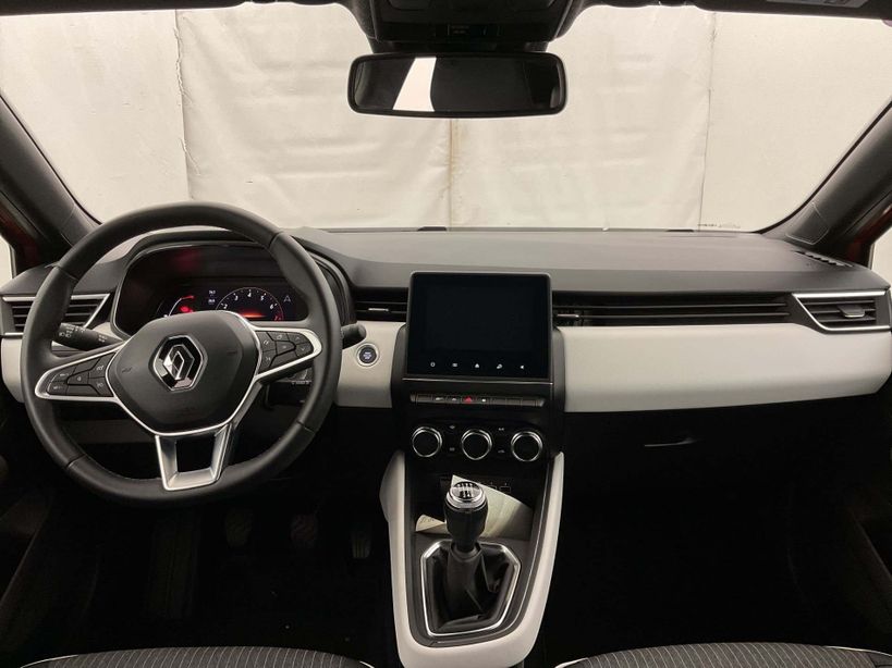 RENAULT CLIO V 2023 - Photo n°10