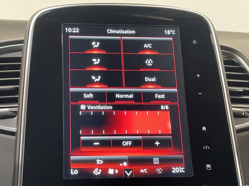 RENAULT GRAND SCENIC IV 2023 - Photo n°17