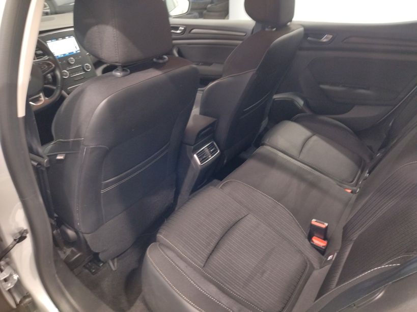 RENAULT MEGANE IV BERLINE BUSINESS 2019 - Photo n°29