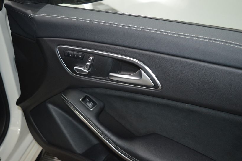 MERCEDES CLASSE CLA SHOOTING BRAKE 2017 - Photo n°38