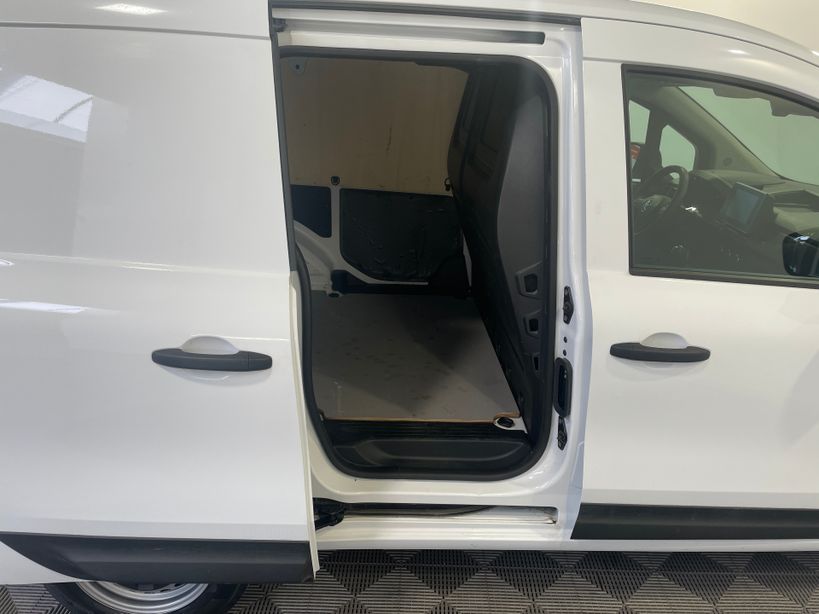 RENAULT KANGOO VAN 2024 - Photo n°9