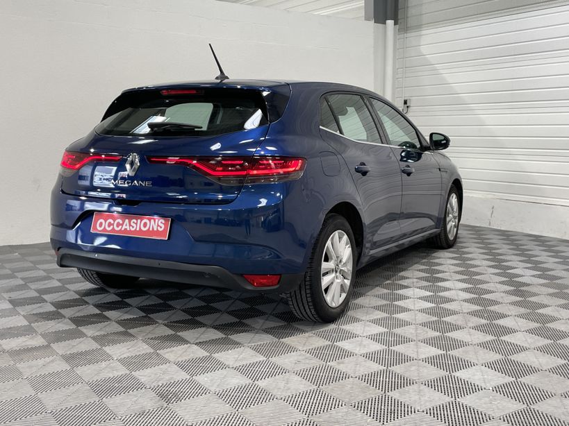 RENAULT MEGANE IV BERLINE 2021 - Photo n°5