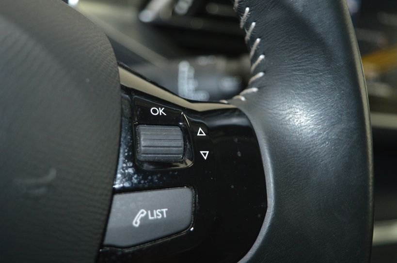 PEUGEOT 308 2014 - Photo n°26