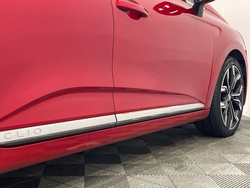 RENAULT CLIO V 2021 - Photo n°5