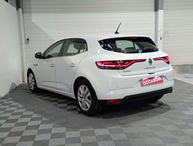 RENAULT MEGANE IV BERLINE 2021 - Photo n°7