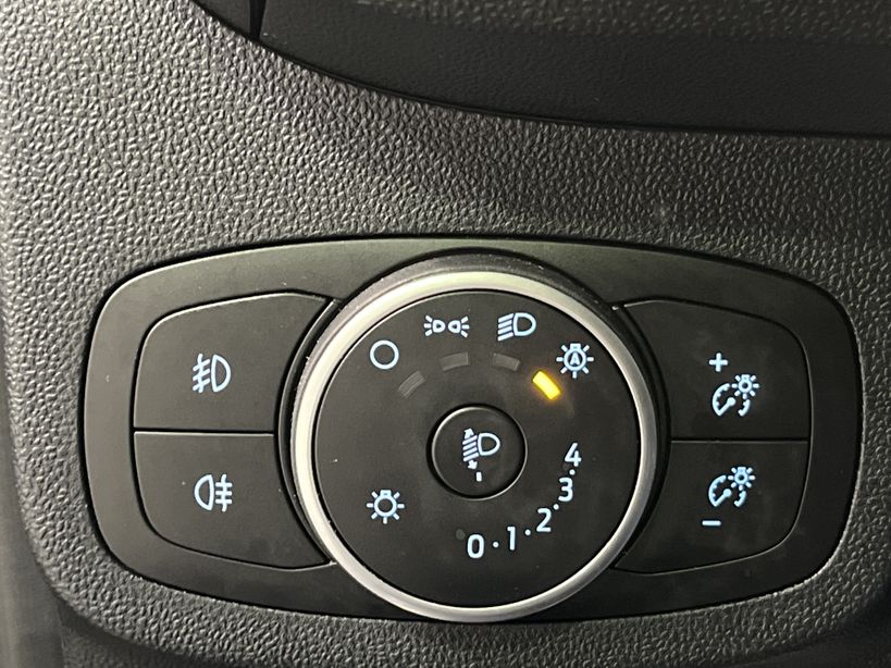 FORD FIESTA 2020 - Photo n°34