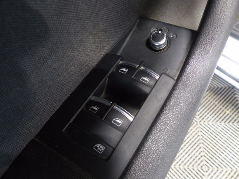 AUDI A3 SPORTBACK 2010 - Photo n°20