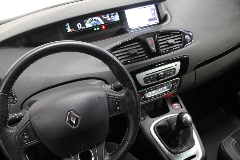 RENAULT SCENIC III 2015 - Photo n°29