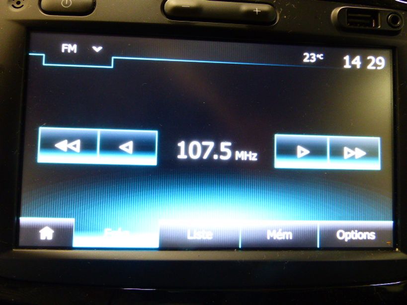 RENAULT CAPTUR 2019 - Photo n°11