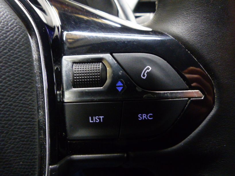 PEUGEOT 5008 2019 - Photo n°31