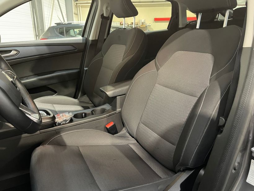 RENAULT ARKANA 2023 - Photo n°11