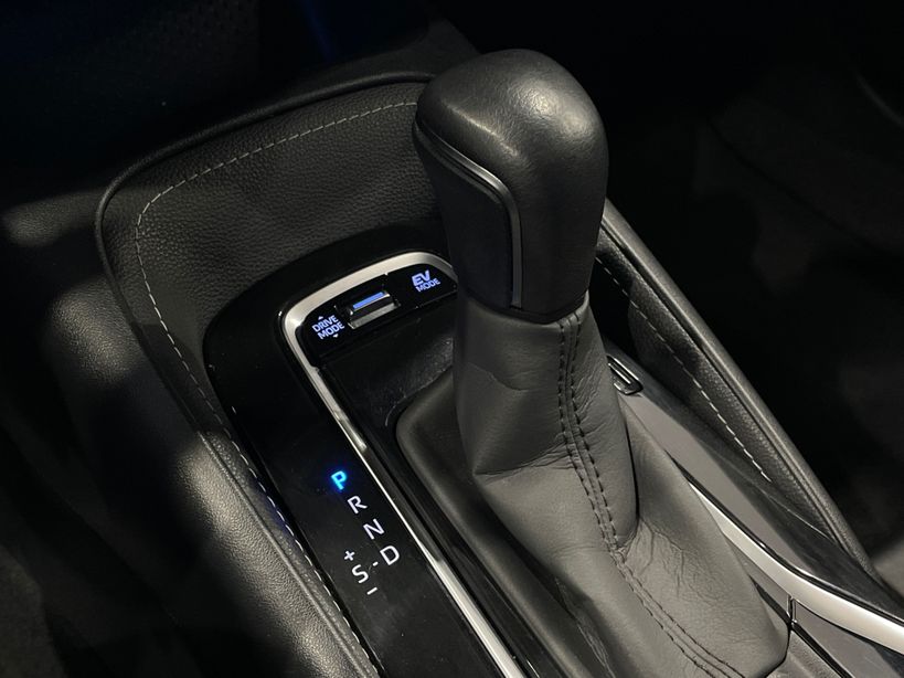 TOYOTA COROLLA HYBRIDE MY21 2022 - Photo n°17