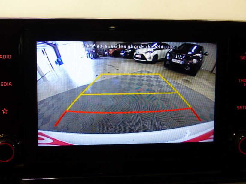 KIA XCEED 2020 - Photo n°9