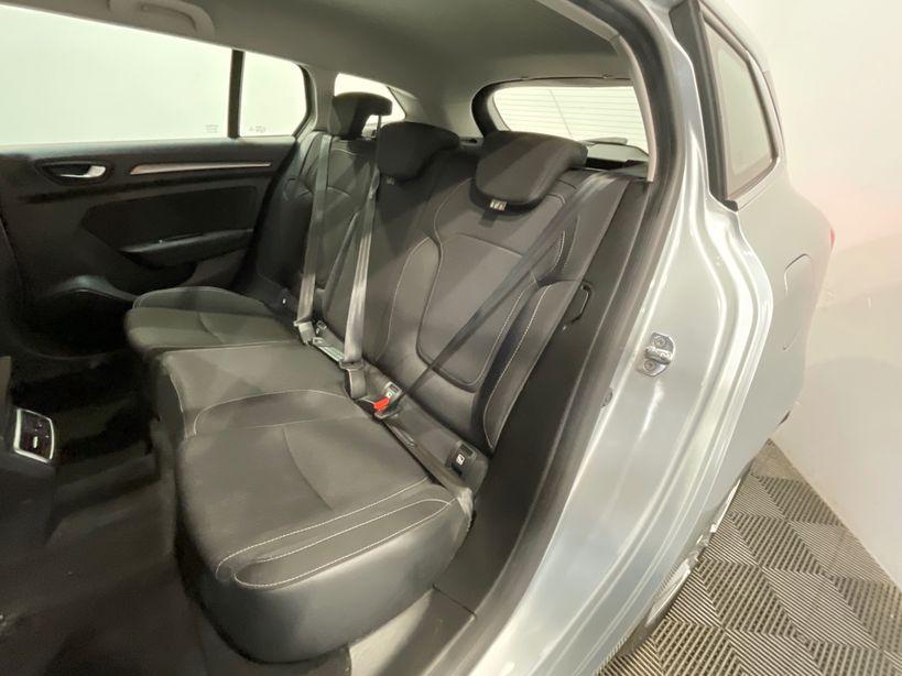 RENAULT MEGANE IV ESTATE 2021 - Photo n°10