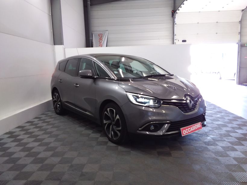 RENAULT GRAND SCENIC IV 2020 - Photo n°3