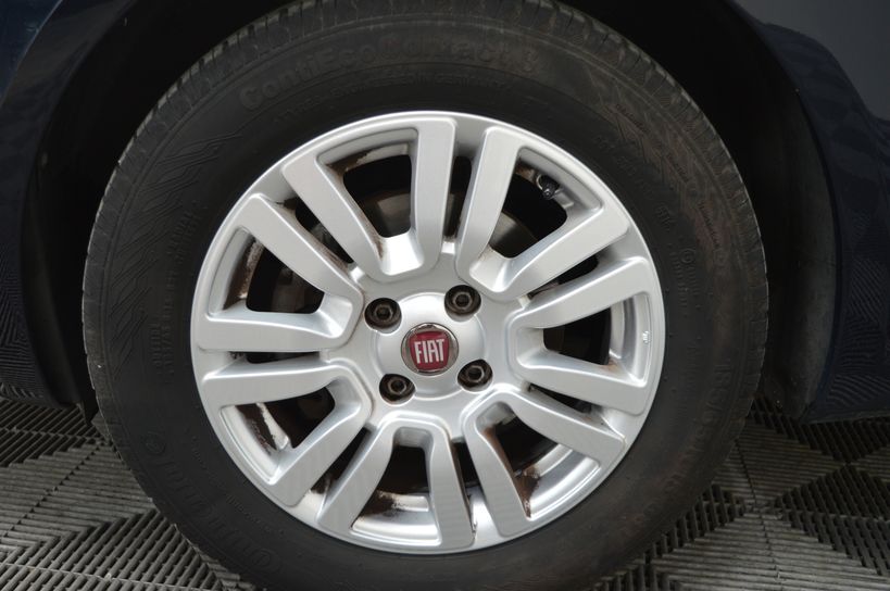FIAT PUNTO 2017 - Photo n°14