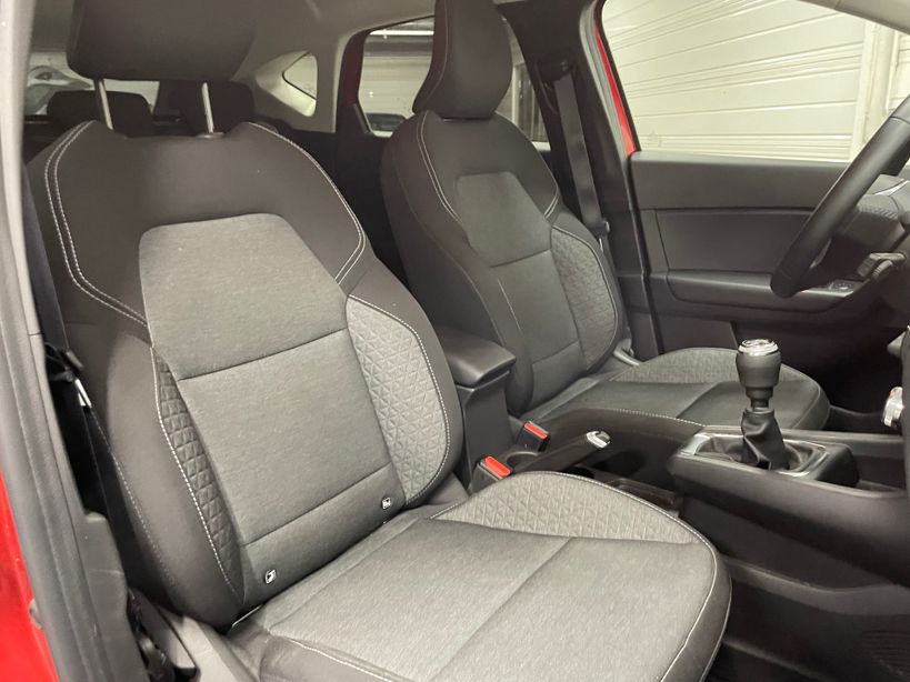 RENAULT CAPTUR 2023 - Photo n°11