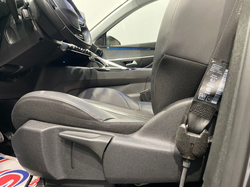 PEUGEOT 3008 2023 - Photo n°40