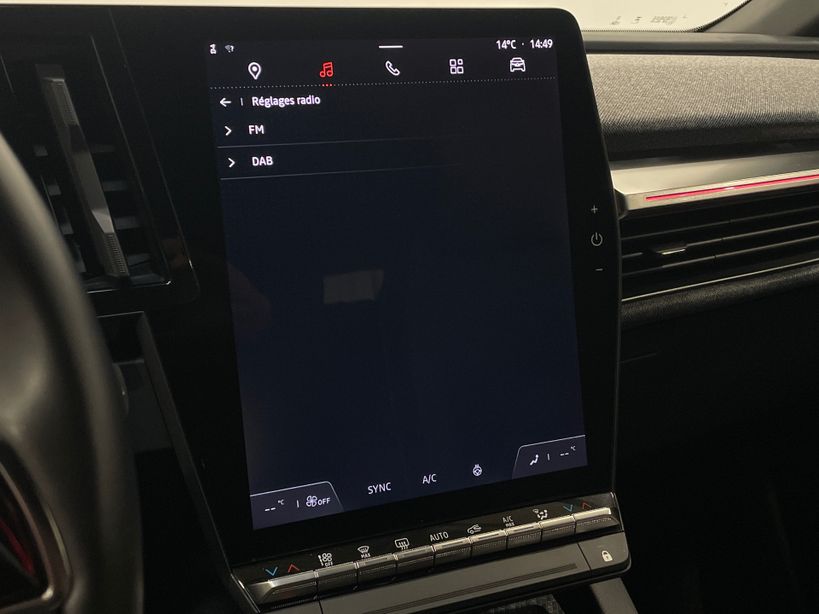 RENAULT MEGANE E TECH 2023 - Photo n°16