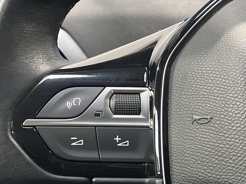 PEUGEOT 5008 BUSINESS 2020 - Photo n°29