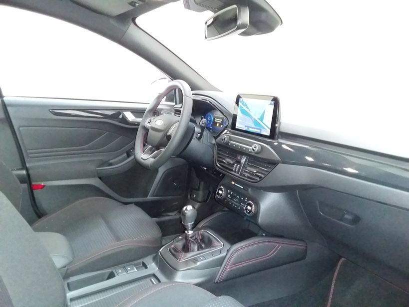 FORD FOCUS 2021 - Photo n°8