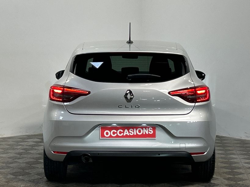 RENAULT CLIO V 2023 - Photo n°6