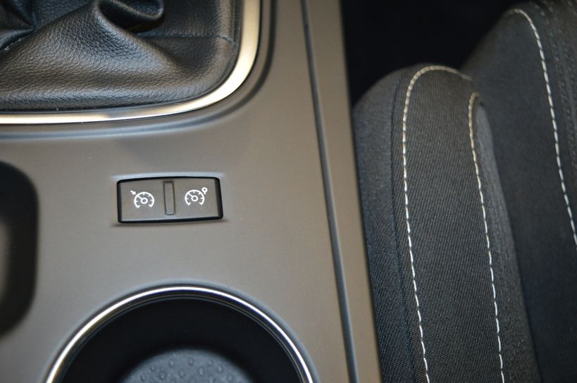 RENAULT MEGANE IV BERLINE BUSINESS 2017 - Photo n°20