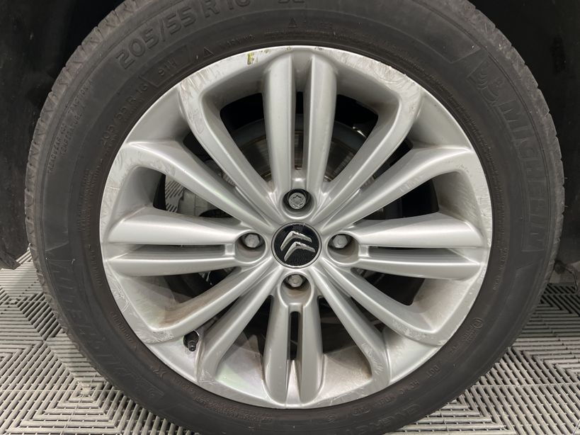 CITROEN C4 2016 - Photo n°2