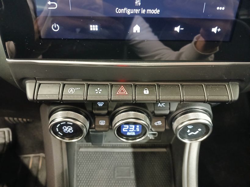 RENAULT CAPTUR 2022 - Photo n°22